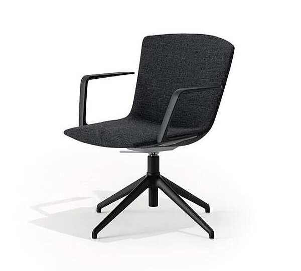 Armchair DESALTO Calum - Office 747 factory DESALTO from Italy. Foto №1