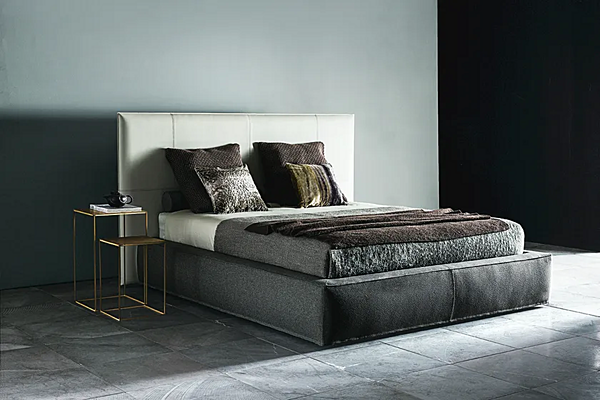 Storage bed with upholstered back in fabric or leather VIBIEFFE 5800 Tube factory VIBIEFFE from Italy. Foto №2