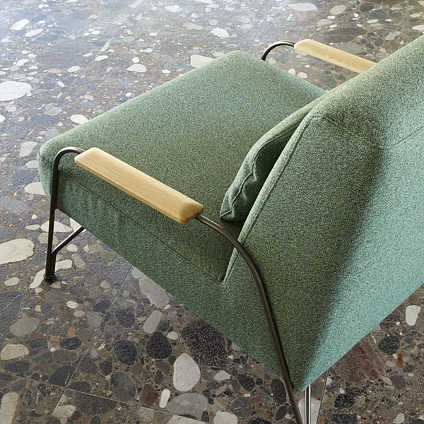 Fabric armchair with armrests LIGNE ROSET Humphrey 19400105 factory LIGNE ROSET from Italy. Foto №4