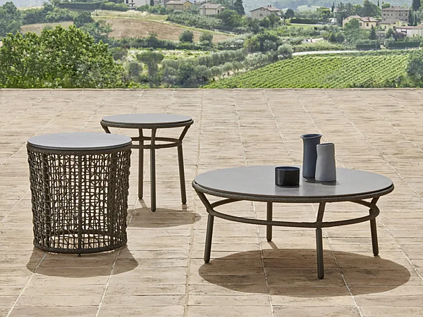 Round garden side table in aluminium and wood VARASCHIN Emma Cross 24870, 24871 factory VARASCHIN from Italy. Foto №1