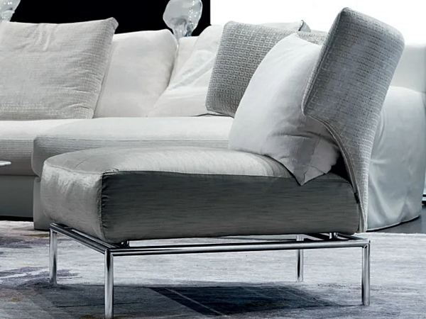 Upholstered armchair with soft back ERBA ITALIA Abbraccio factory ERBA ITALIA from Italy. Foto №3