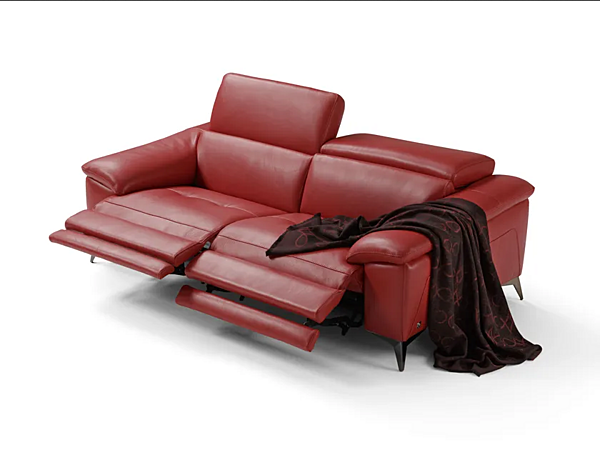 3-seater leather sofa with electric motion Egoitaliano Martine factory Egoitaliano from Italy. Foto №1