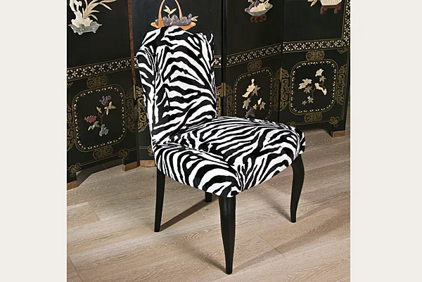 Tufted fabric chair with soft back Park Avenue SH621745 PKSHOWLDERS factory Park Avenue from Italy. Foto №3