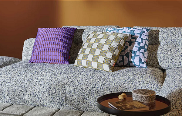 Square Fabric Cushion Frame Mirror CASSINA factory CASSINA from Italy. Foto №2