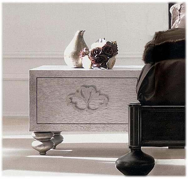 Bedside table CORTE ZARI Art. 401 factory CORTE ZARI from Italy. Foto №1