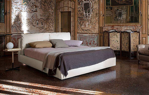 Bed POLTRONA FRAU Massimosistema factory POLTRONA FRAU from Italy. Foto №5