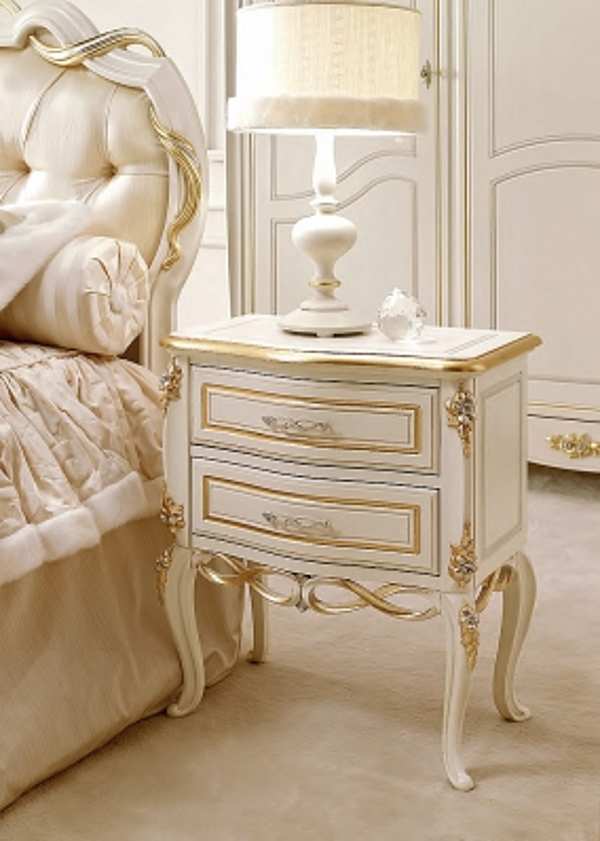 Bedside table SIGNORINI COCO & C. art. 9004 factory DAYTONA from Italy. Foto №1