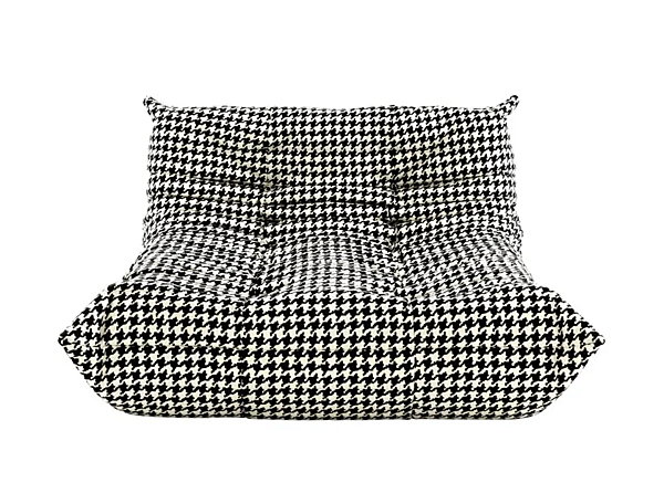 Upholstered fabric day bed with removable cover LIGNE ROSET TOGO 15923005 factory LIGNE ROSET from Italy. Foto №1