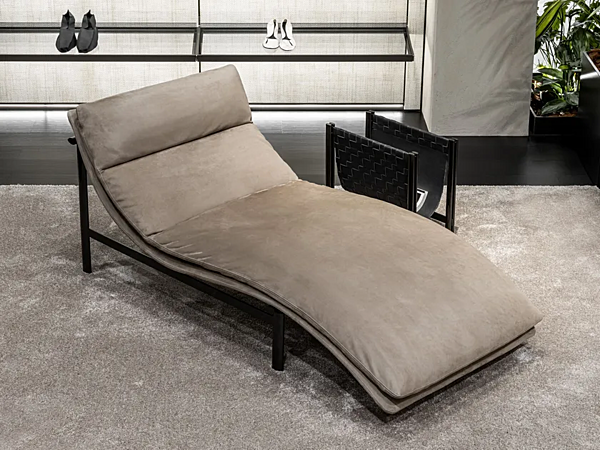 Upholstered Chaise Longue Baltimora MisuraEmme factory MisuraEmme from Italy. Foto №3