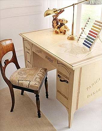 Desk VITTORIO GRIFONI 1331