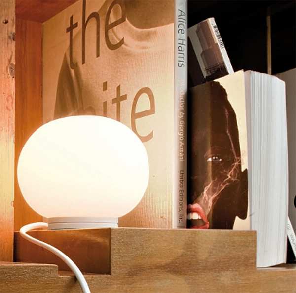 Table lamp FLOS F4191009 factory FLOS from Italy. Foto №1