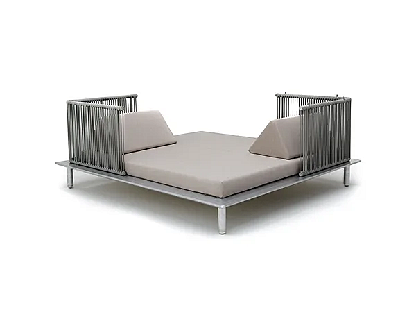 Acrylic and Aluminium Garden Bed with Soft Backrest VARASCHIN Sunmoon Vis a Vis factory VARASCHIN from Italy. Foto №1