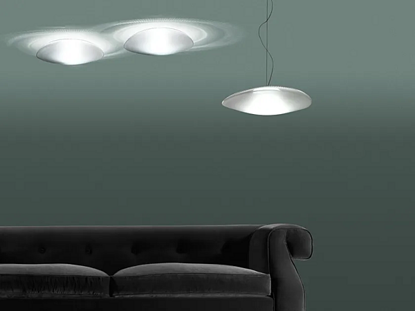 LED ceiling lamp made of blown glass Loop Fabbian factory Fabbian from Italy. Foto №2