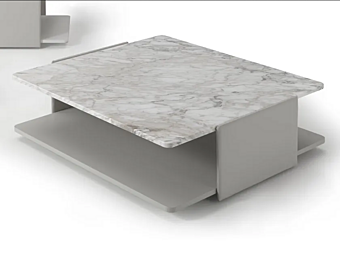 Low square coffee table in marble by i 4 Mariani Sella