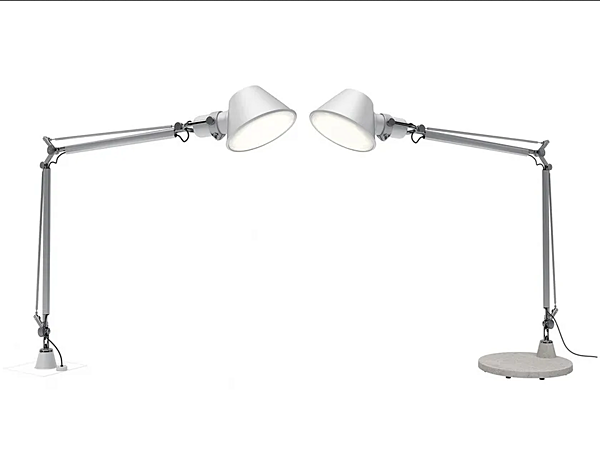 LED напольная лампа с поворотной рукой для улицы Tolomeo XXL Artemide 1532150A, 1535150A factory Artemide from Italy. Foto №1