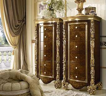 Chest of drawers A.R.ARREDAMENTI SRL 1572