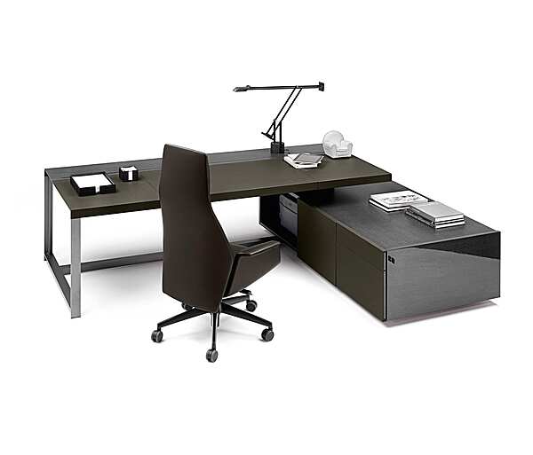 Desk POLTRONA FRAU Jobs Desk factory POLTRONA FRAU from Italy. Foto №4