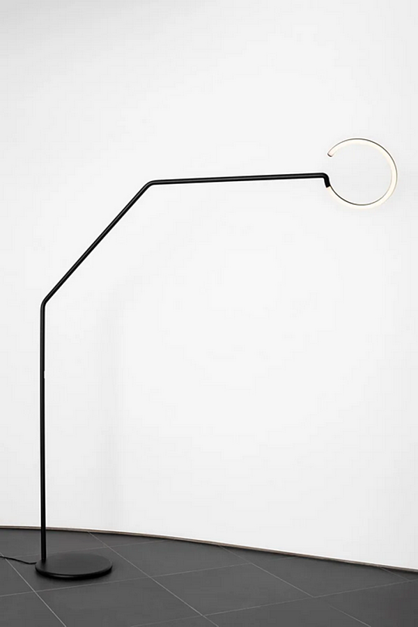 Metal Floor Lamp Vine Light Artemide 1568030A factory Artemide from Italy. Foto №8