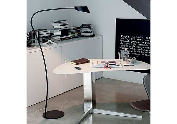 Floor lamp CATTELAN ITALIA FLAG LITTLE FLAG factory CATTELAN ITALIA from Italy. Foto №4