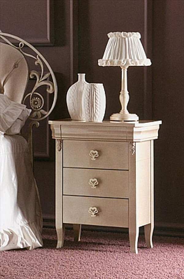 Bedside table CORTE ZARI Art. 474 factory CORTE ZARI from Italy. Foto №1