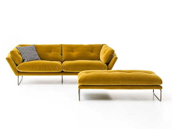 Upholstered fabric footstool Saba New York Suite factory SABA from Italy. Foto №4