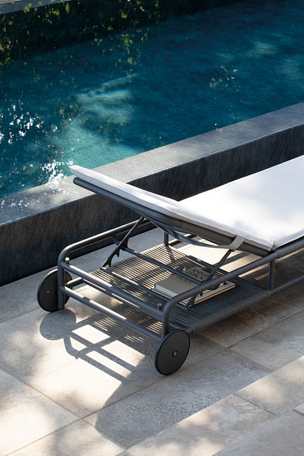 Aluminium Sun Lounger with Castors Air Atmosphera factory ATMOSPHERA from Italy. Foto №5