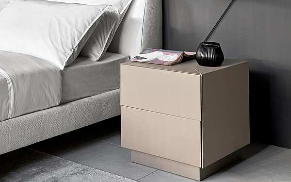 Bedside table MERIDIANI (CROSTI) Karl factory MERIDIANI (CROSTI) from Italy. Foto №6