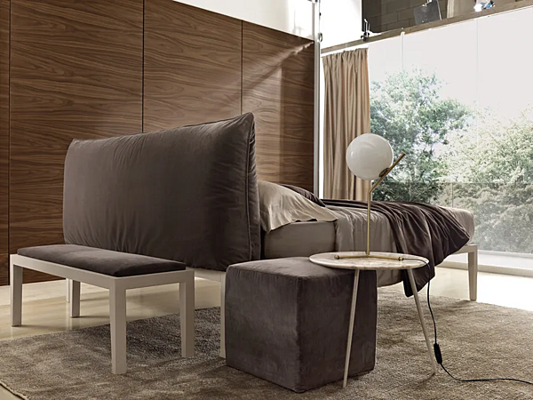 Double bed with upholstered headboard Duomo Design Lera Show Alto factory Duomo Design from Italy. Foto №3