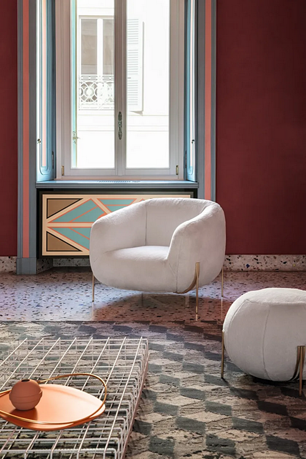 Fabric armchair with removable cover and armrests Saba Geo factory SABA from Italy. Foto №3
