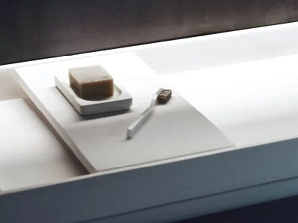 Countertop Soap Dish in Cristalplant Material AGAPE Surf Collection factory Agape from Italy. Foto №1