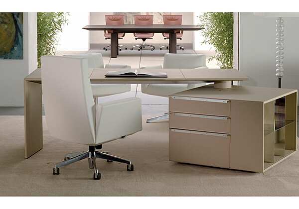 Desk POLTRONA FRAU 5175601