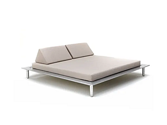 Garden Bed with Soft Backrest Acrylic and Aluminium VARASCHIN Sunmoon Tatami