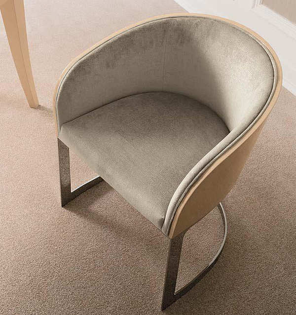 Armchair ANGELO CAPPELLINI Opera GIULIETTA 49033 factory ANGELO CAPPELLINI from Italy. Foto №1