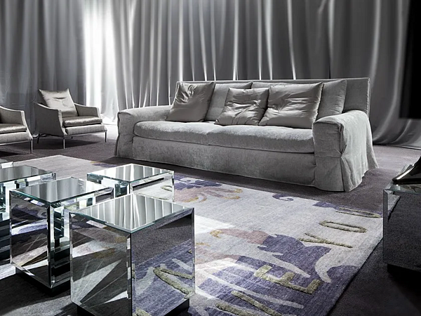 Three-Seater Sofa with Upholstered Back ERBA ITALIA Notturno factory ERBA ITALIA from Italy. Foto №2