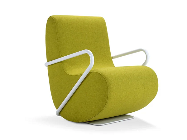 Fabric easy chair with armrests Adrenalina Nina IMB1050332 factory ADRENALINA from Italy. Foto №1