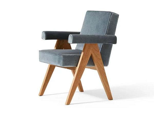 Fabric armchair with soft backrest CASSINA Committee factory CASSINA from Italy. Foto №1