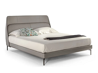 Leather bed with upholstered headboard POLTRONA FRAU Coupe de Luxe