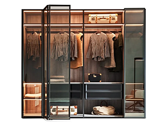 Sectional Walk-In Wardrobe Gliss Master Sistema 7 Molteni & C Sectional Walk-In Wardrobe Gliss Master Sistema 7 Molteni & C factory Molteni & C.(+VITRA) from Italy