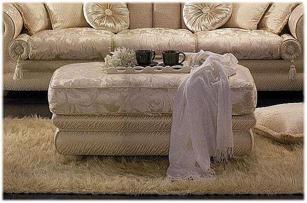 Poof BEDDING SNC Palais Royal New factory BEDDING SNC from Italy. Foto №1