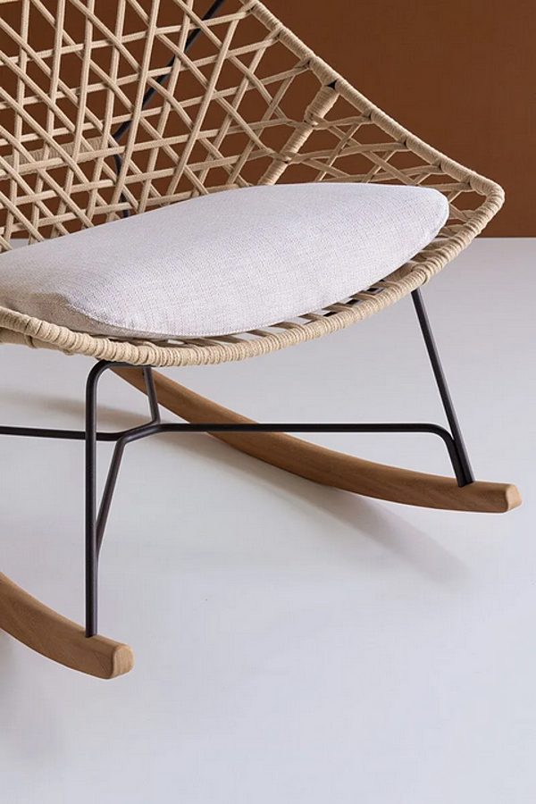 Rocking garden armchair with headrest fabric Potocco Cut 910 PLR 910/PLR- ROCKING factory POTOCCO from Italy. Foto №3