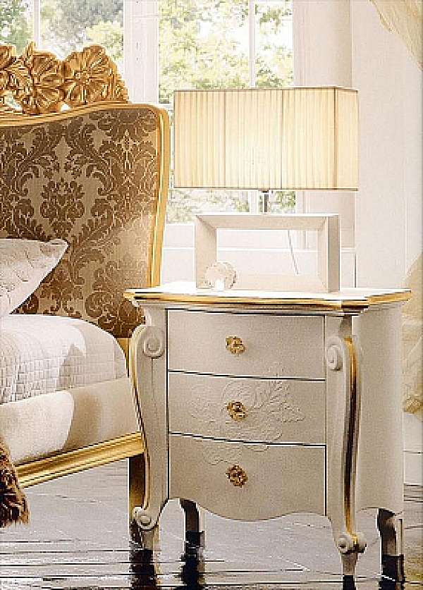 Bedside table AVENANTI VR1 220 BD PO RP factory AVENANTI from Italy. Foto №1