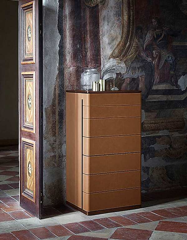 Chest of drawers POLTRONA FRAU Fidelio Notte 2 factory POLTRONA FRAU from Italy. Foto №2