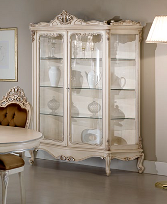 Showcase GIULIA CASA "Verona Home" 662-VH