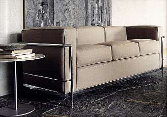 Couch CASSINA LC2