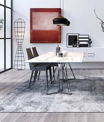 Table LEON