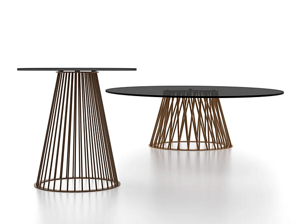 Round coffee table with metal base F.lli Orsenigo Intrigo factory ORSENIGO from Italy. Foto №1