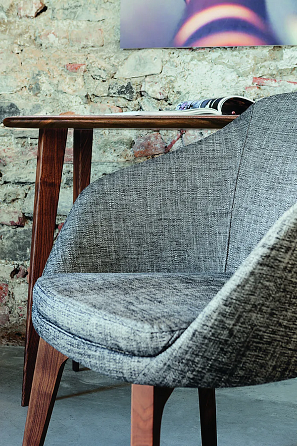 Armchair with Armrests in Fabric or Leather VIBIEFFE 430 Opera factory VIBIEFFE from Italy. Foto №7