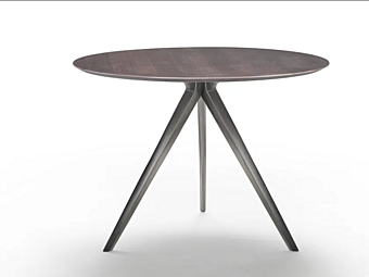 Round wooden table with three star base FLEXFORM Zefiro Round wooden table with three star base FLEXFORM Zefiro factory FLEXFORM from Italy