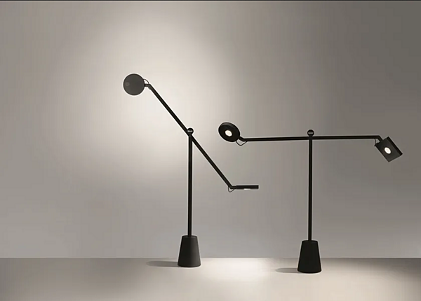 LED Table Lamp Aluminium Equilibrist Artemide 1442010A factory Artemide from Italy. Foto №6