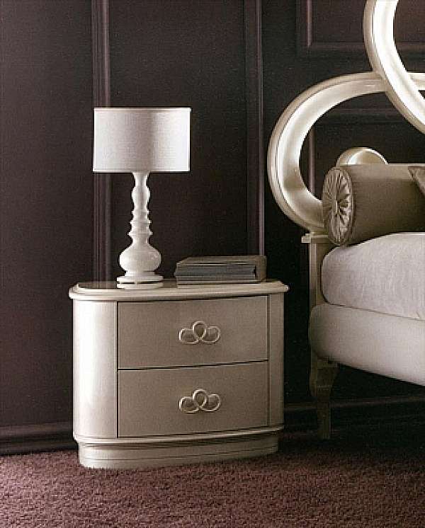 Bedside table CORTE ZARI Art. 437 factory CORTE ZARI from Italy. Foto №1